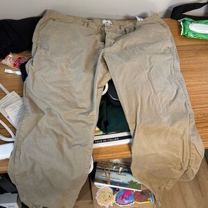 H&M men’s chino slim fit khakis // size 40/32